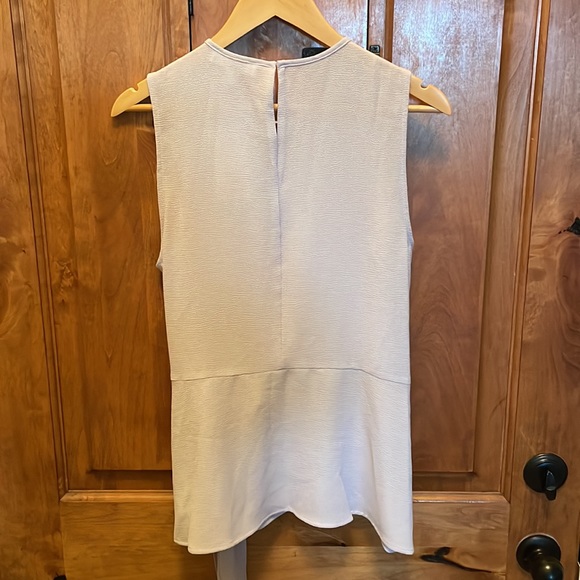 MICHAEL by Michael Kors bar neck cross over sleeveless top size M. - Picture 5 of 6